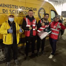 PER LA FRATELLANZA CON CHI SOFFRE