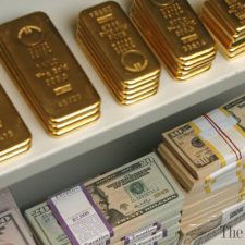 Prezzo Oro in Stallo Aspettando Inflazione e Fine delle Restrizioni in Occidente